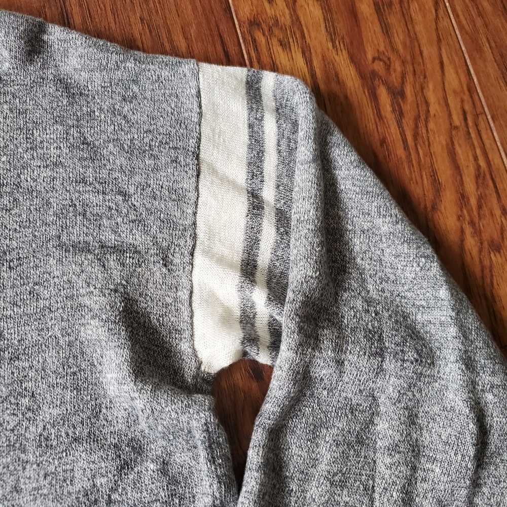 Gray Crewneck Women's Sweater - Picture 4 of 6